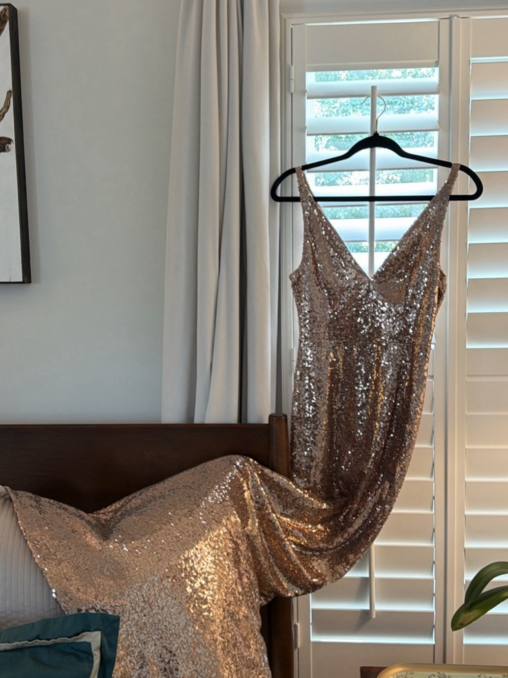 Lulu's Rose Gold Sequin V-Neck EVENING Prom Dress NEW
